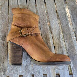 New STEVEN by Steve Madden Riskey Brown Distressed Leather Ankle Boots 10